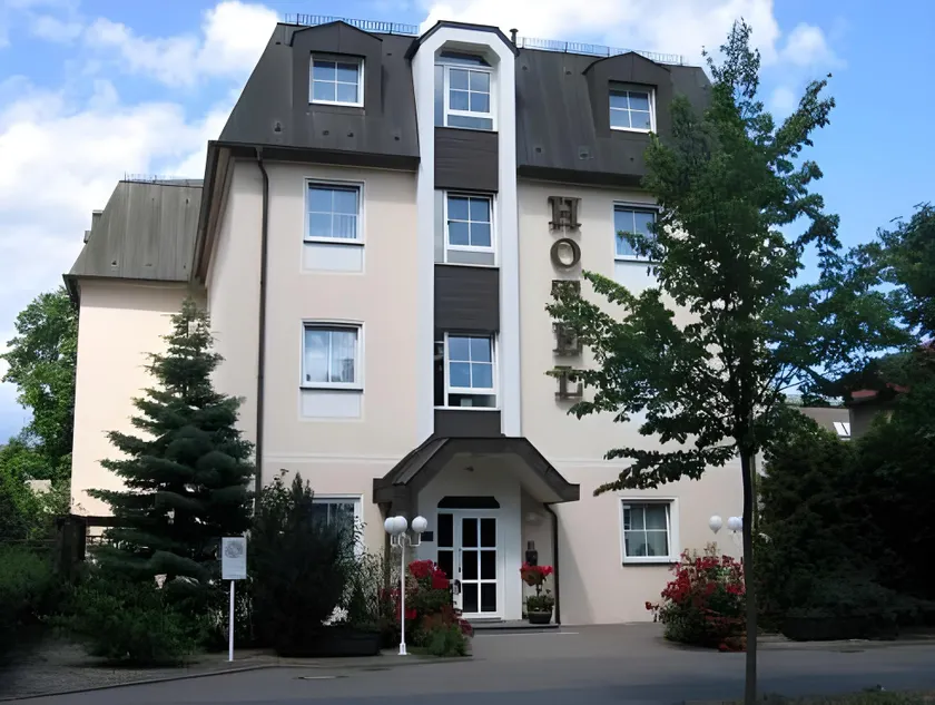 Hotel Brandenburg - Image 1