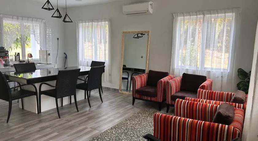 KEBUNPURI - STUDIO HOUSE 2rooms 1 btrooms HOMESTAY KEBUN KOMPAK MERLIMAU PASIR - Image 1
