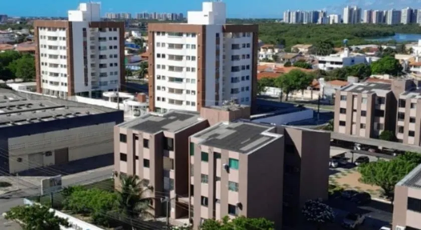 Apto Família Shopping Riomar - Image 1