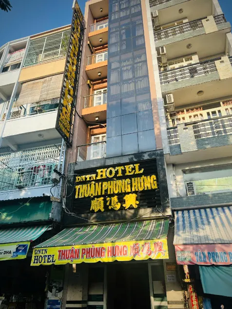 Hotel Thuận Phùng Hưng - Image 1