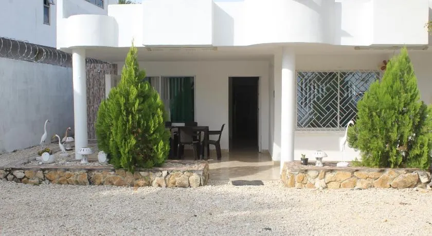 CASAS BLANCAS Coveñas - Image 1