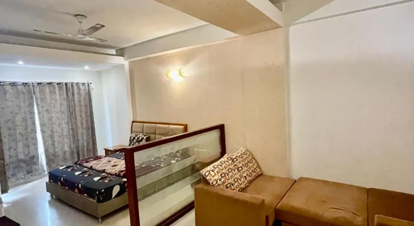 ViHomes - Studio Flat - Image 1