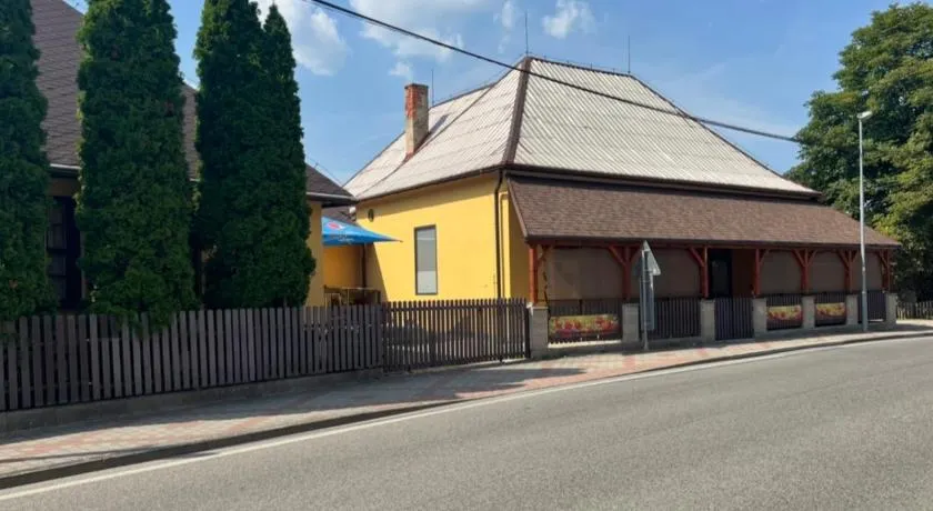UbytkoMácháč - Image 1