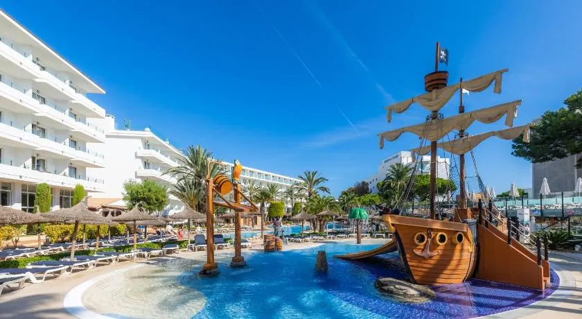 Marins Playa - Image 1