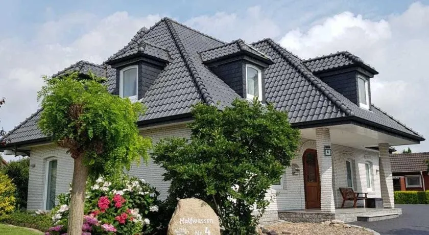 Ferienhaus Gesine 25193 - Image 1