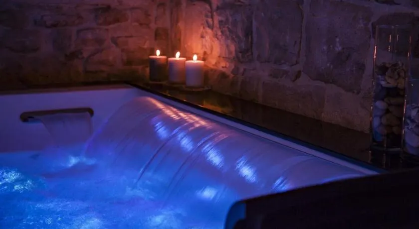 Levante Luxury Room - Image 1