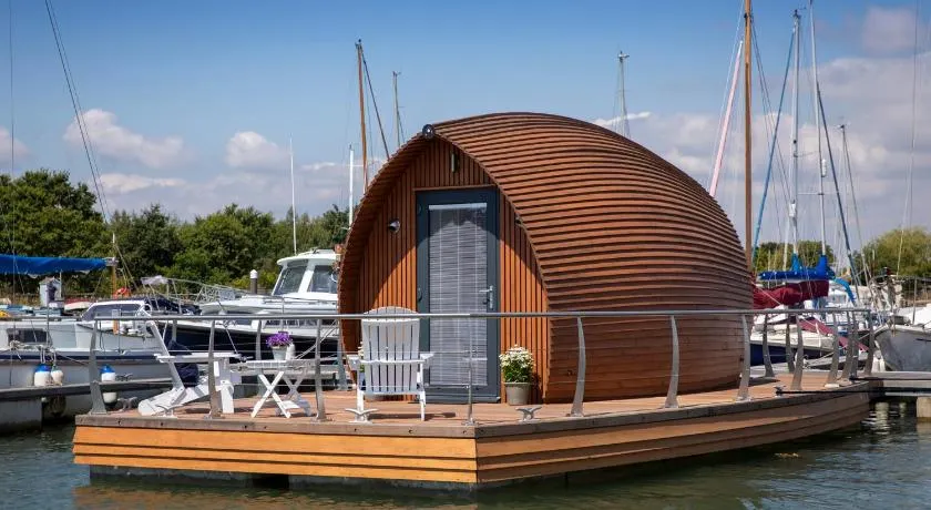 Sea Breeze Ark 900 - Image 1