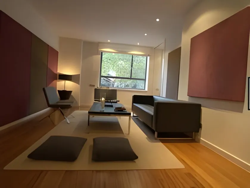 Happy Apartments - Image 1