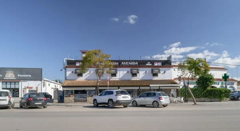 Hostal Avenida - Image 1