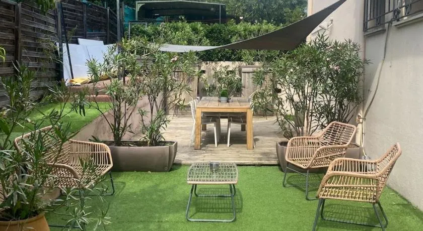 Appartement jardin - Image 1