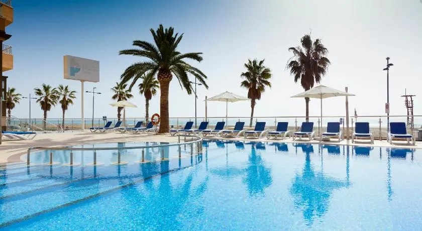 Hotel & Spa Peñiscola Palace - Image 1