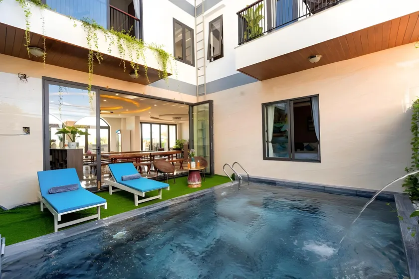 Seaweed Luxury Villa & Spa - Image 1