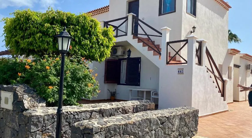 Juangy’s Apartments in Las Adelfas Golf del Sur - Image 1