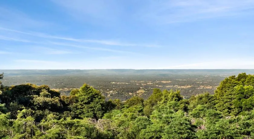 Bells Rest with a veiw - Image 1