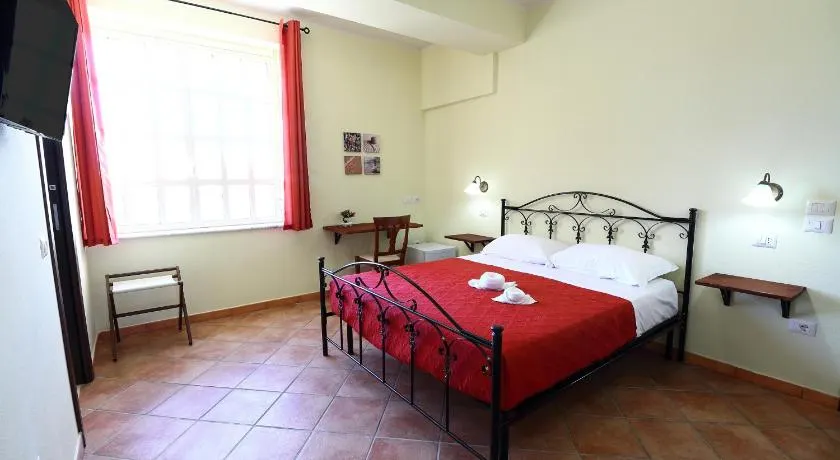 Guest House Capitan Libeccio - Image 1