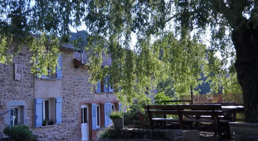 la Ferme aux abeilles - Image 1