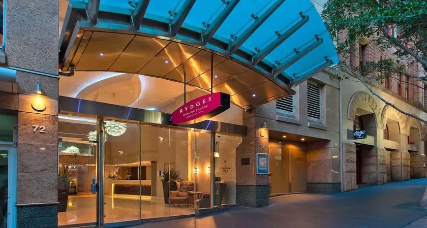 Radisson Hotel & Suites Sydney - Image 1
