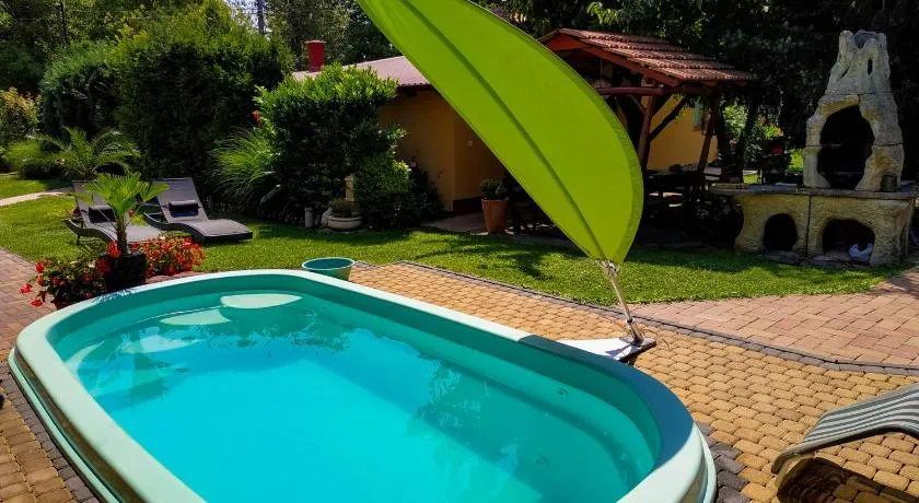 Rózsa Apartman - Image 1