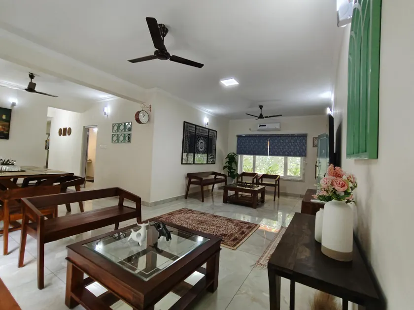 7 Elysee Homestay, Onyx - Image 1