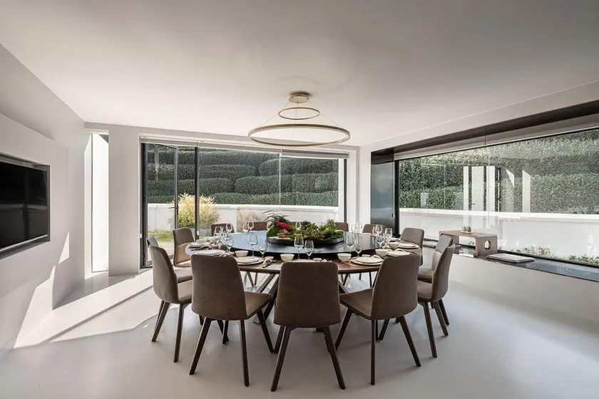 Mollin Room Dreams Art Resort - Image 1