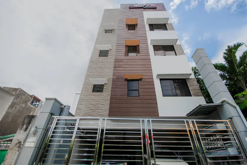 Cornerstone Manor Inn - Image 1