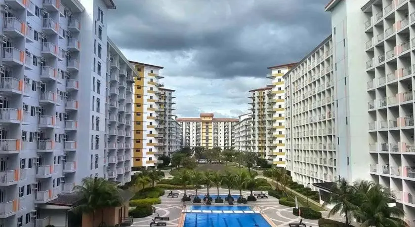 Chill in Peace Staycation 2BR condo at Field Residences, Sucat near NAIA - Image 1
