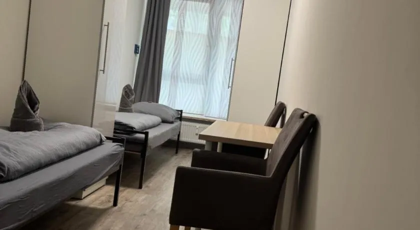 Hansa Living 3 Hamburg - Ruhiges Zimmer mit Gemeinschaftsküche - Image 1