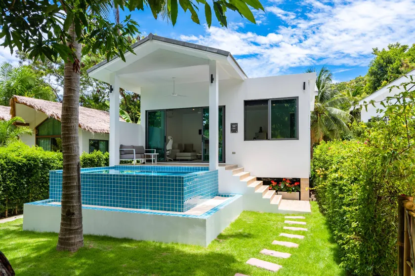 Bougain Villas - Image 1