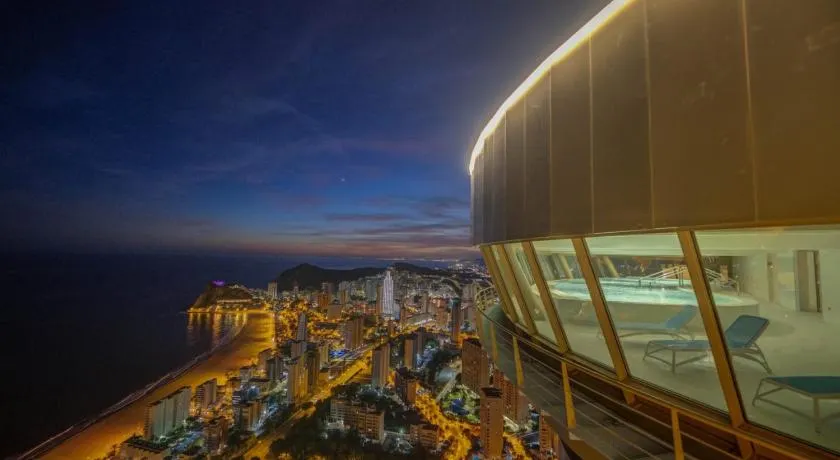 Intempo Residential Sky Resort & Spa - Benidorm, España - Image 1