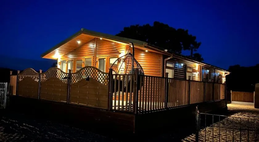 The Lodge - Image 1