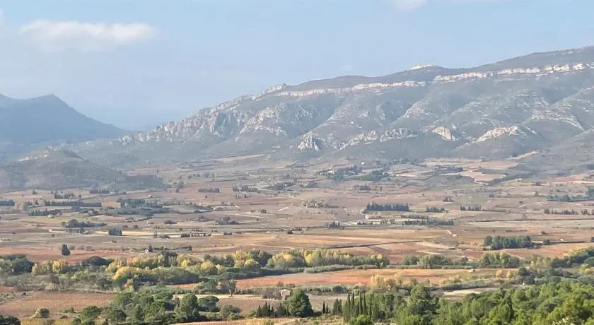 Les Maisons de Gaia chambres privées climatisées avec salle de bains privatives - Image 1