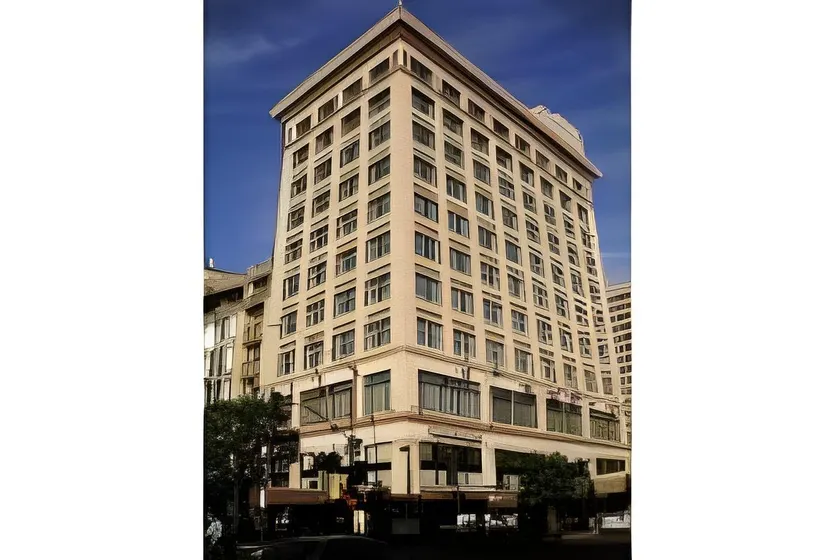 Gaslamp Plaza Suites - Image 1