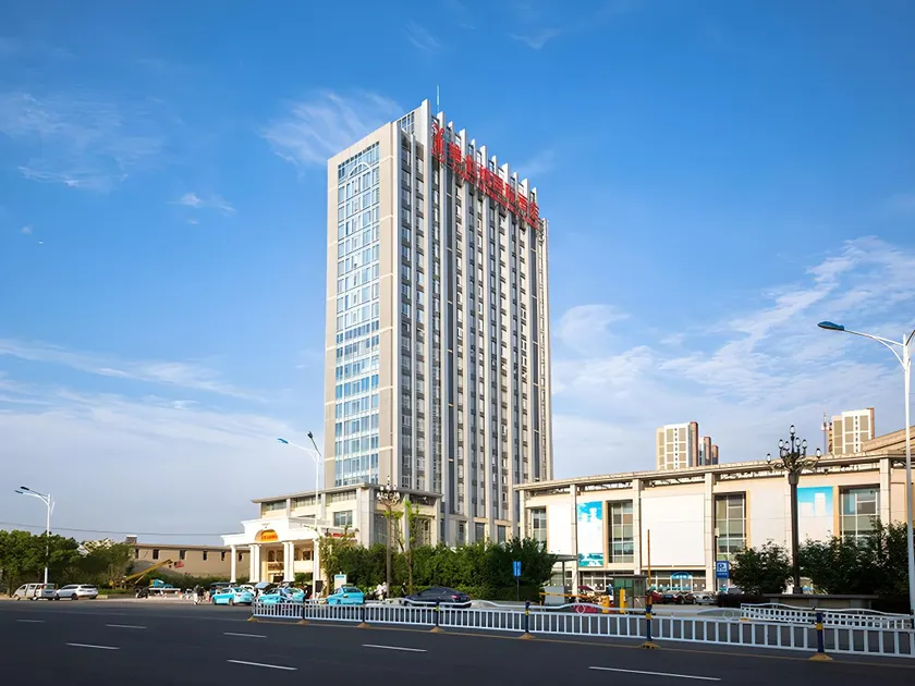 Vienna International Hotel Wuhan Huangpi Baitai Road Metro Station - Image 1