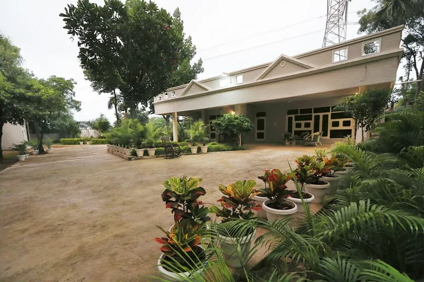 Casa Fiesta- City getaway. Enjoy stays and sunsets - Image 1