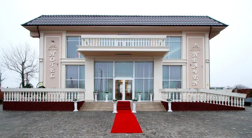 Hotel Heaven - Image 1