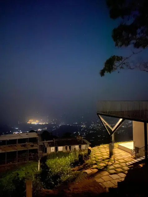 Mist View Resorts - Image 1