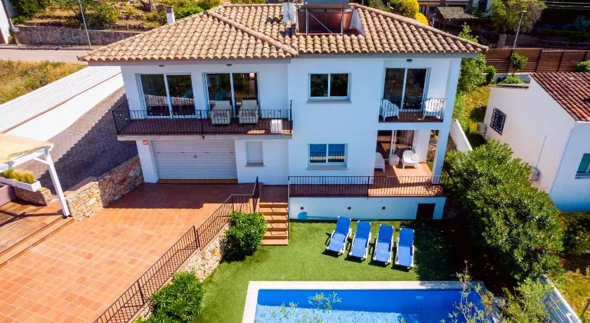 Casa Loto - Image 1