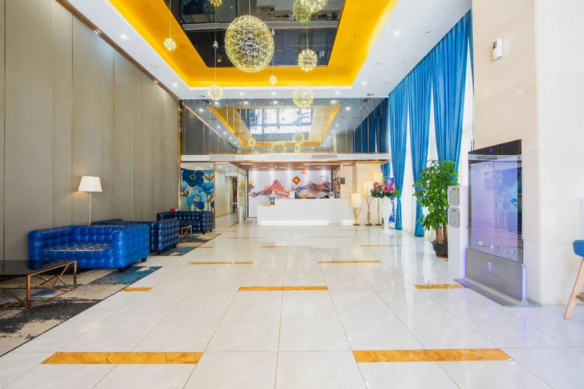 Austin Hotel (Guangzhou Baiyun Railway Station Sanyuanli Avenue) - Image 1