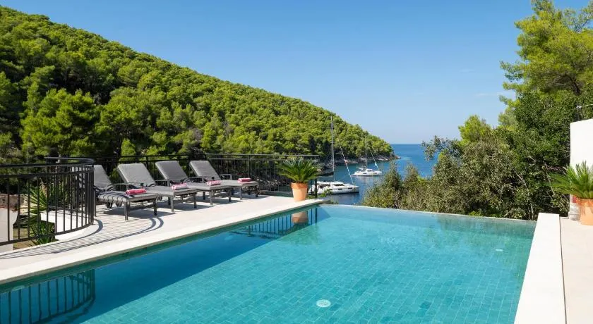 Villa Sea Escape - Image 1
