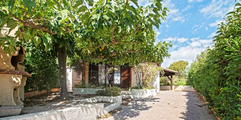 Holiday house Les Lauriers-roses 6 persons, 1 km from the beach - Image 1