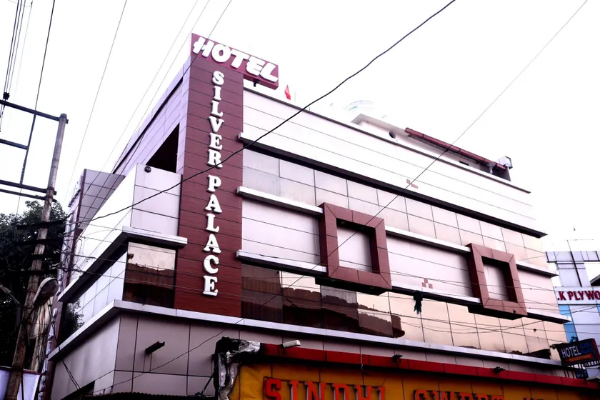 Hotel Silver Palace - Image 1