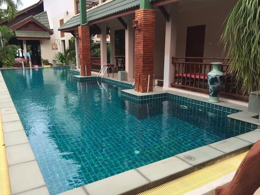 Haad Yao Resort - Image 1