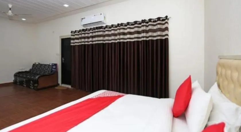 Rajrani hotel - Image 1