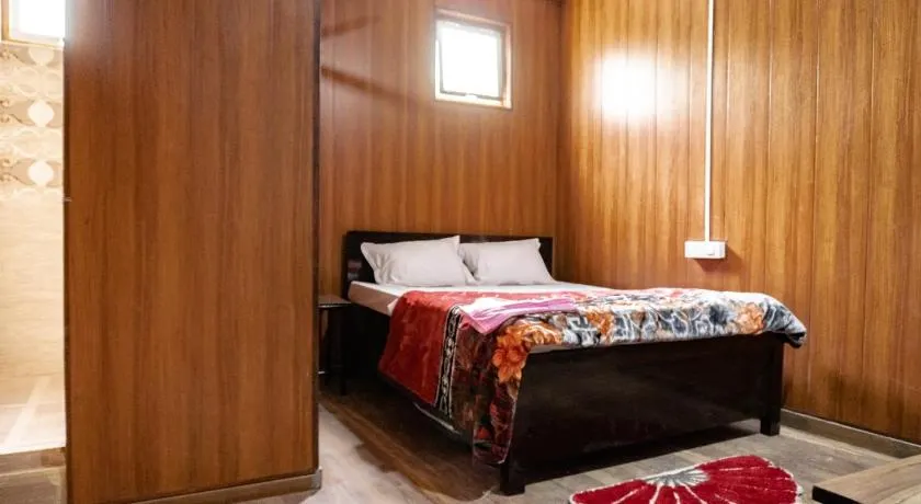 Mehra Cottage - Image 1