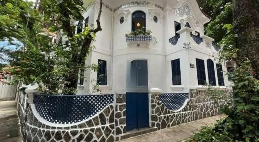 Casa Colonial 3 Suites na Urca - Rio de Janeiro, Vista Baía Guanabara e Vista Pão de Açucar - Image 1