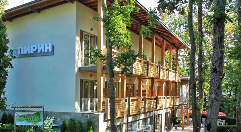 Вилно селище "Пирин", Камчия - Cottage Village Pirin, Kamchia - Image 1