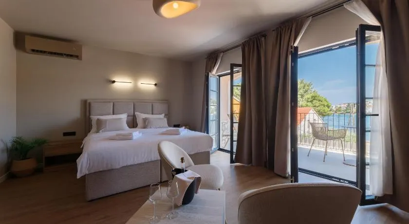 Lanterna Rooms Veli Iž - Image 1