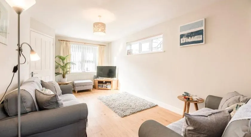 Albert Terrace, Reydon - Image 1