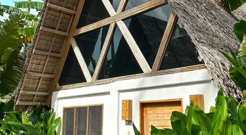 Bermuda Triangle Bungalows - Image 1