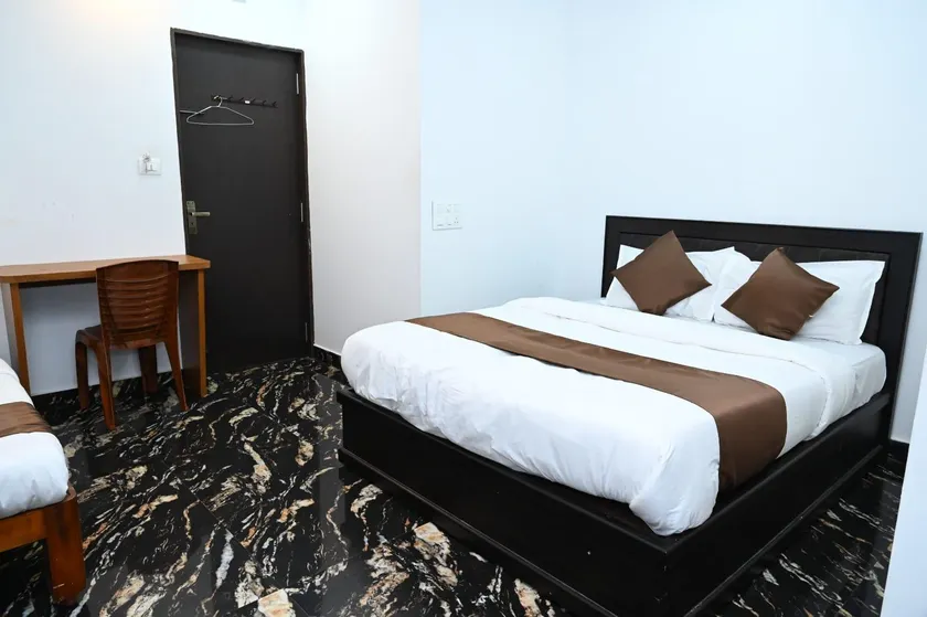 Hotel Palace Lodge - Image 1